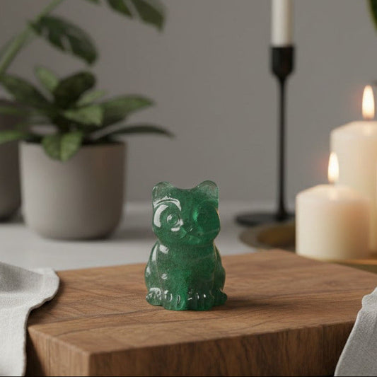 Grüner Erdbeerquarz - Katzenfigur