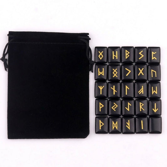 Runen-Set aus schwarzem Obsidian
